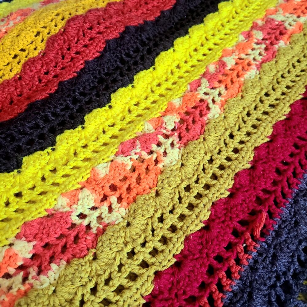 Bright colors handmade bohemian crochet throw blanket Afghan. - Picture 4 of 7